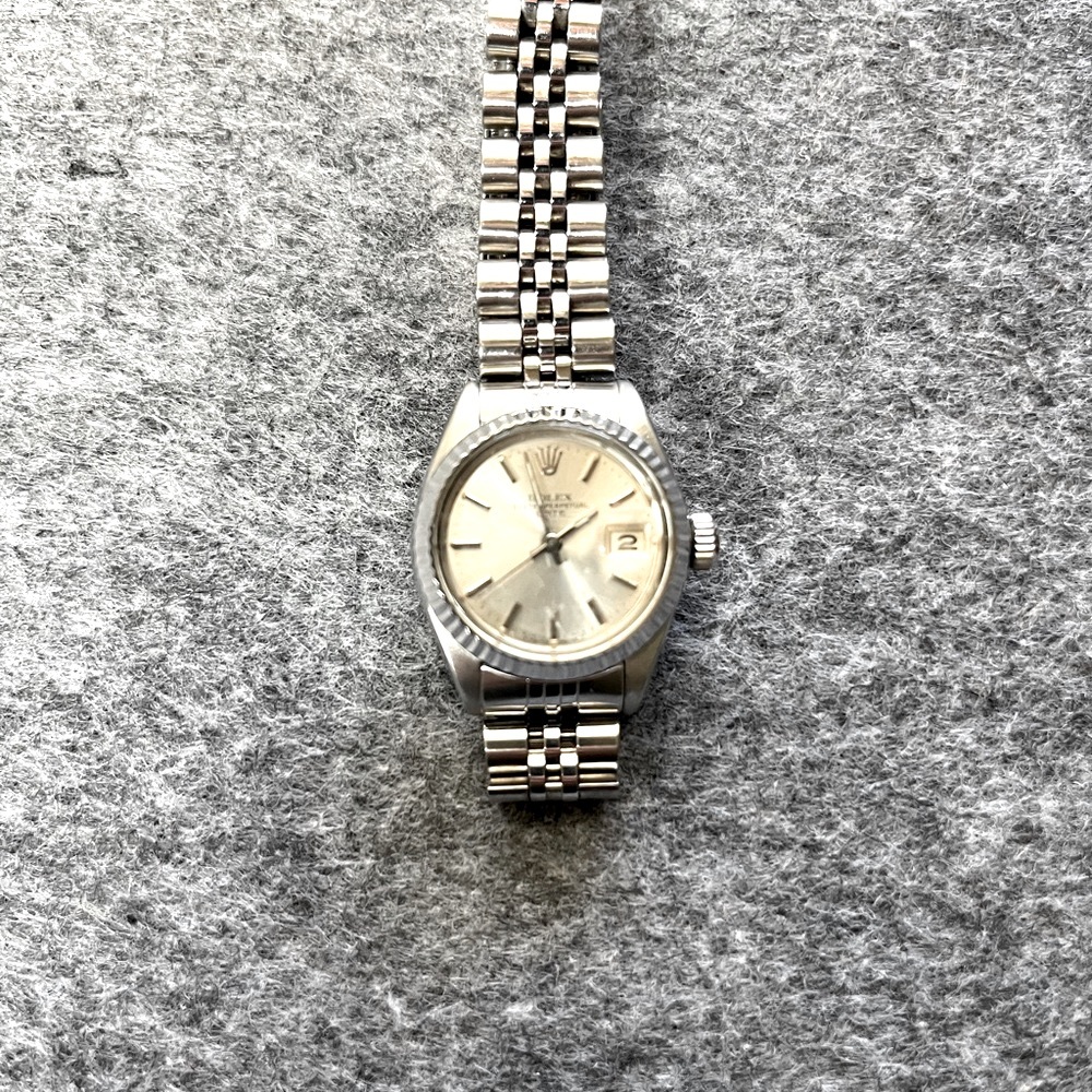 SOLD***Women’s Rolex Datejust Oyster***SOLD - Picture 6 of 9